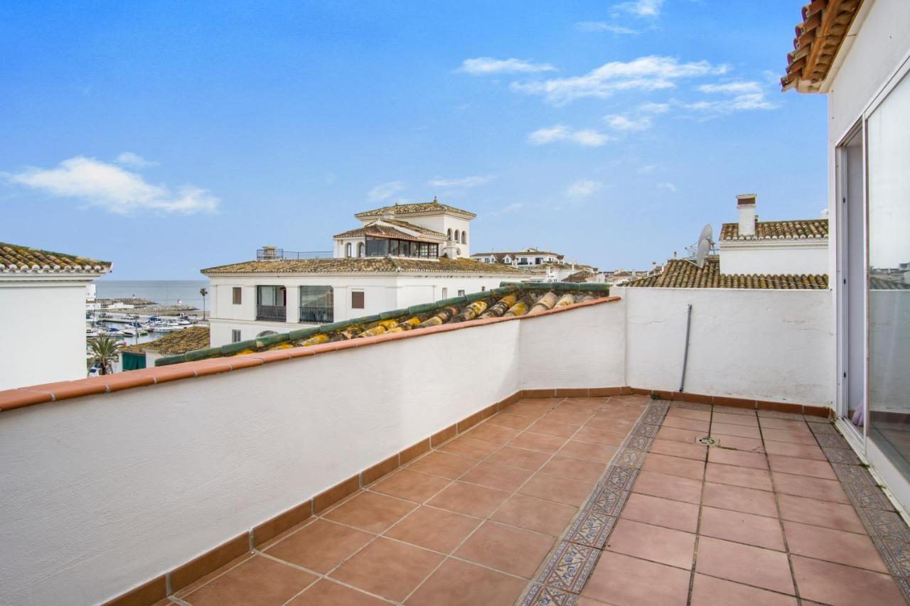 Duquesa Harbour Club Aparthotel Manilva Exterior foto